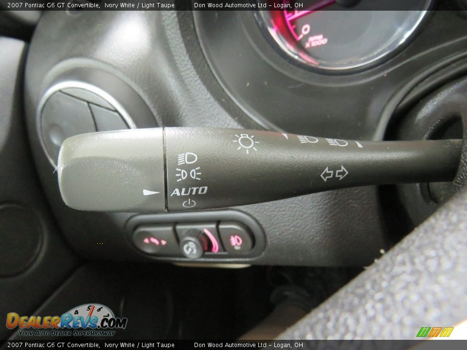 2007 Pontiac G6 GT Convertible Ivory White / Light Taupe Photo #36