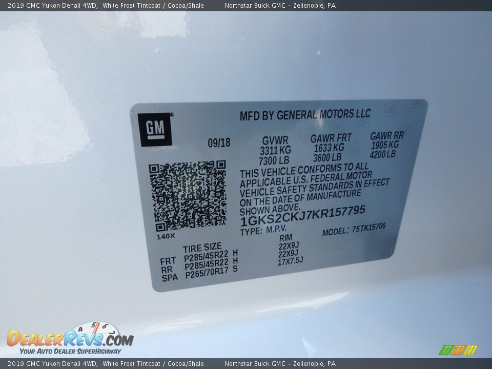 2019 GMC Yukon Denali 4WD White Frost Tintcoat / Cocoa/Shale Photo #15
