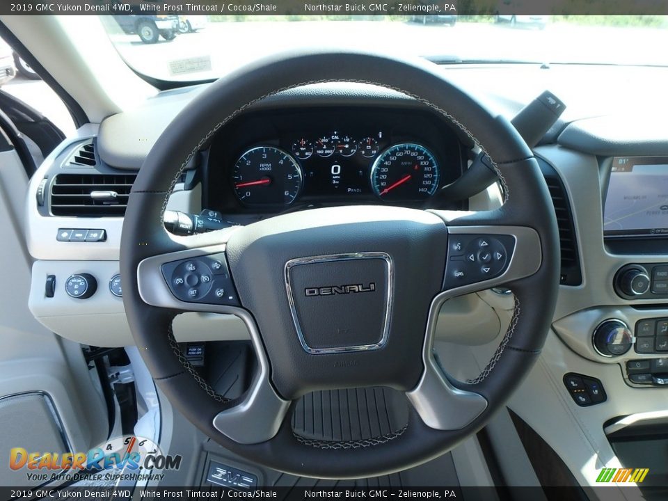 2019 GMC Yukon Denali 4WD White Frost Tintcoat / Cocoa/Shale Photo #17