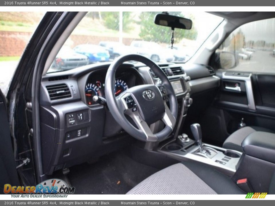 2016 Toyota 4Runner SR5 4x4 Midnight Black Metallic / Black Photo #10
