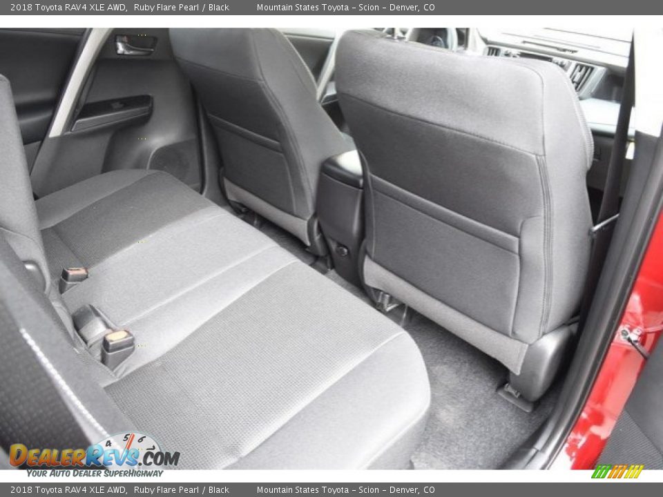 2018 Toyota RAV4 XLE AWD Ruby Flare Pearl / Black Photo #17
