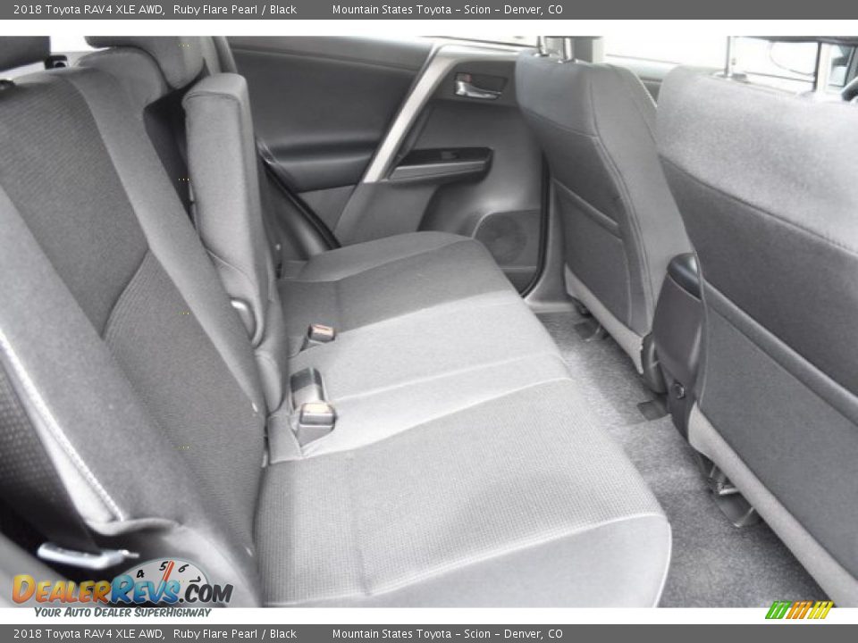 2018 Toyota RAV4 XLE AWD Ruby Flare Pearl / Black Photo #18