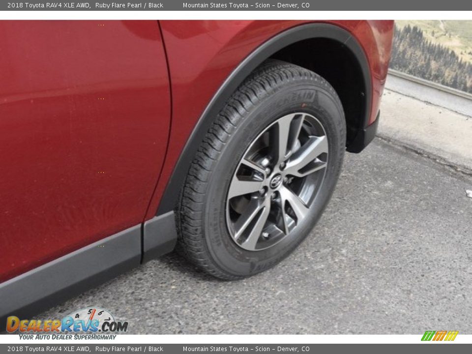 2018 Toyota RAV4 XLE AWD Ruby Flare Pearl / Black Photo #36