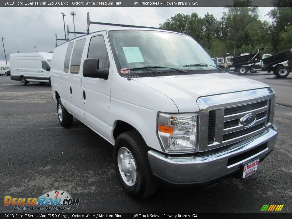2013 Ford E Series Van E250 Cargo Oxford White / Medium Flint Photo #7