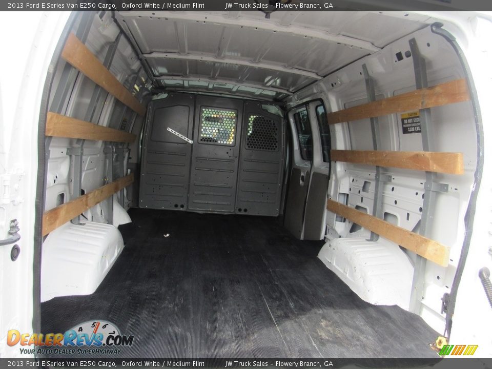 2013 Ford E Series Van E250 Cargo Oxford White / Medium Flint Photo #13