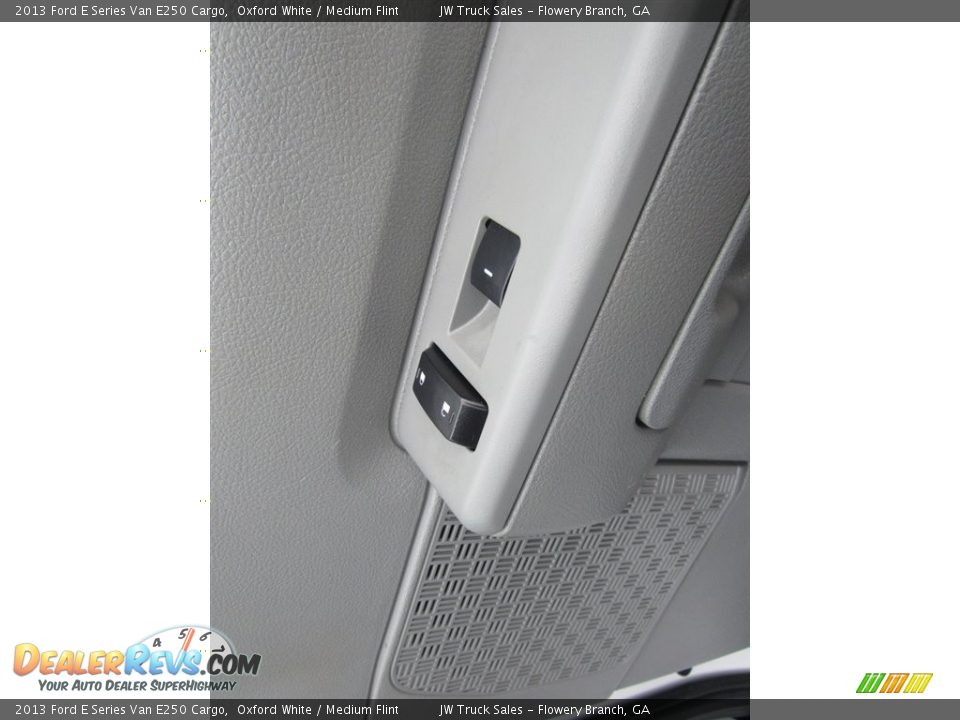 2013 Ford E Series Van E250 Cargo Oxford White / Medium Flint Photo #18