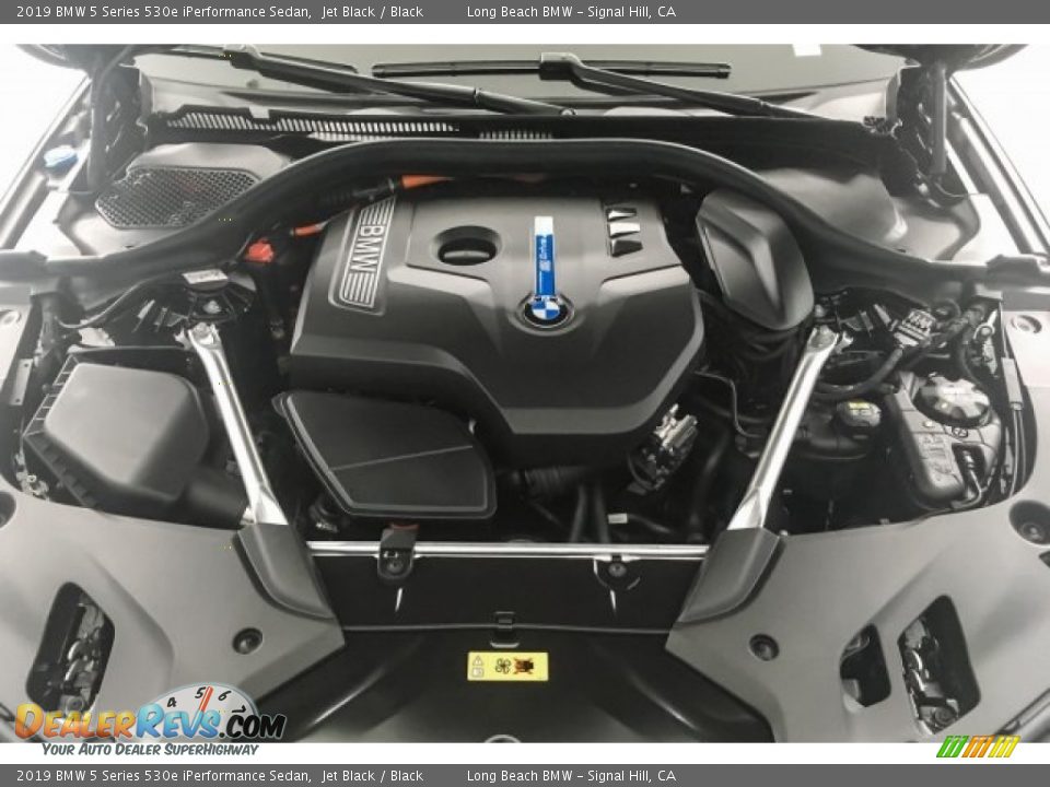 2019 BMW 5 Series 530e iPerformance Sedan 2.0 Liter e DI TwinPower Turbocharged DOHC 16-Valve VVT 4 Cylinder Gasoline/Plug-In Electric Hybrid Engine Photo #8