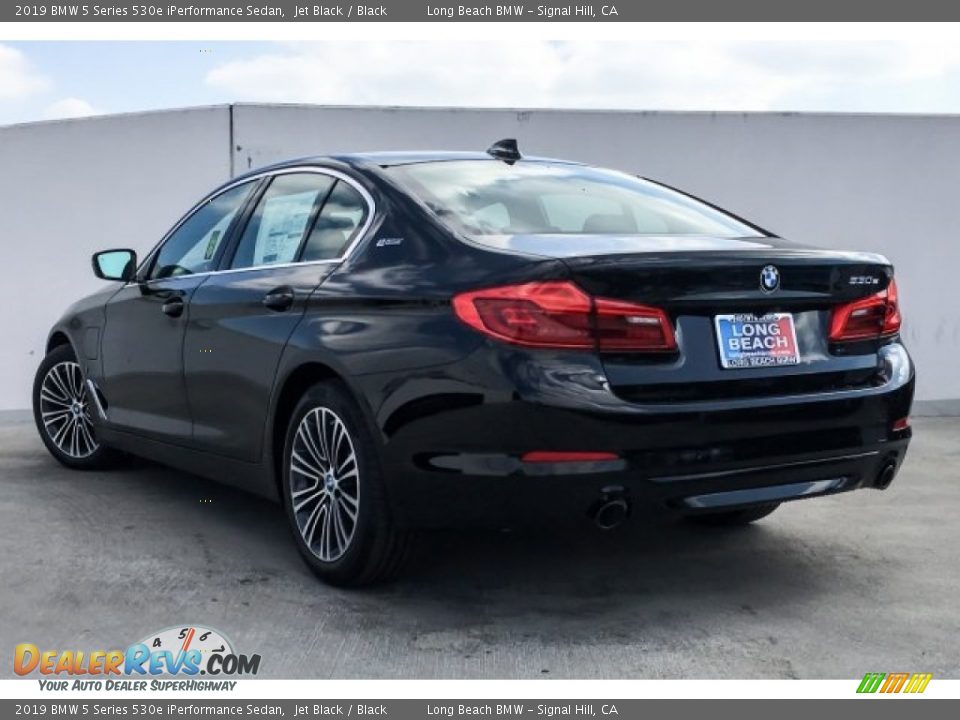 2019 BMW 5 Series 530e iPerformance Sedan Jet Black / Black Photo #2