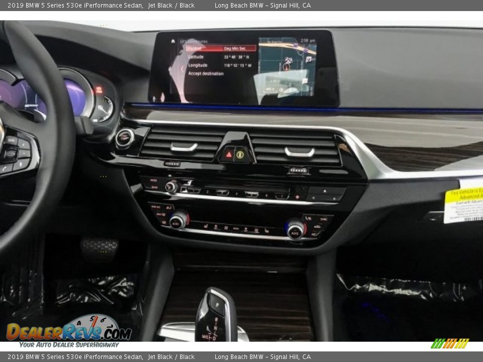 2019 BMW 5 Series 530e iPerformance Sedan Jet Black / Black Photo #6
