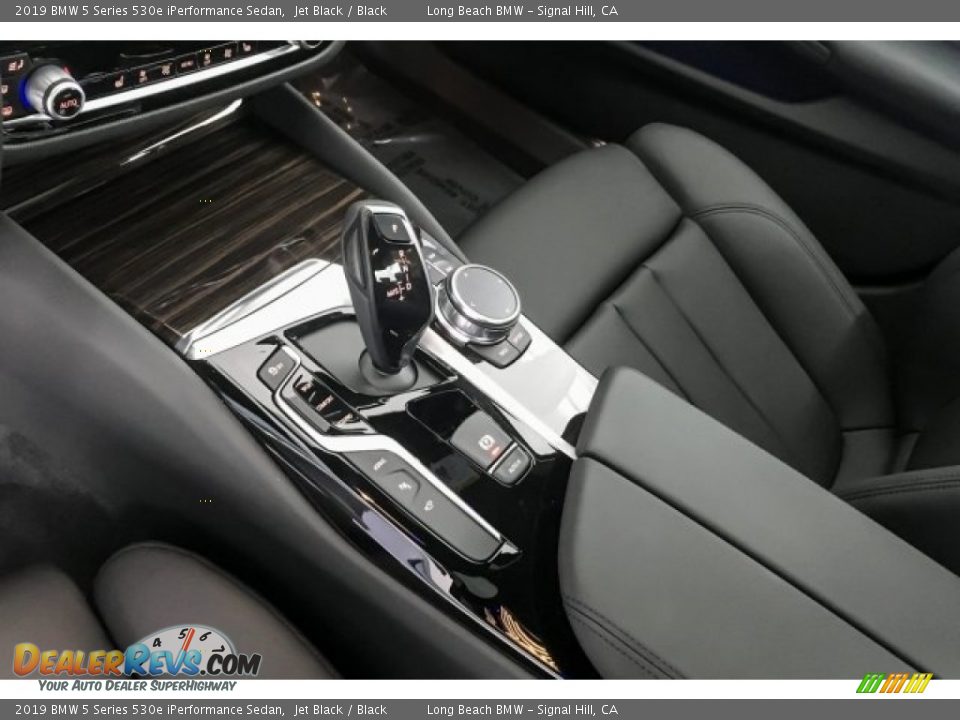 2019 BMW 5 Series 530e iPerformance Sedan Jet Black / Black Photo #7