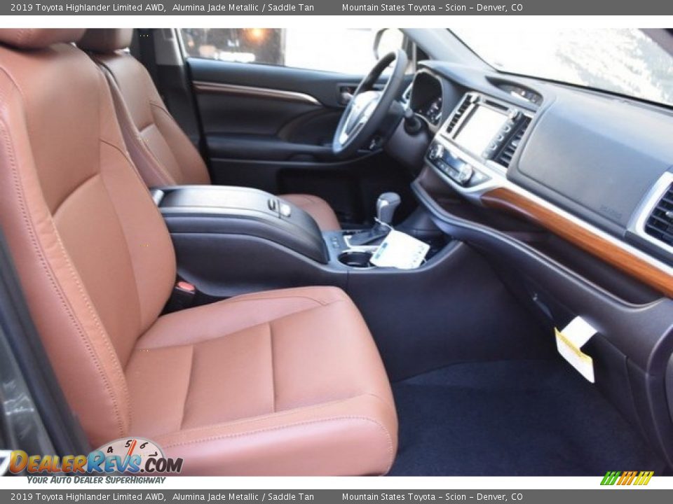 Front Seat of 2019 Toyota Highlander Limited AWD Photo #12