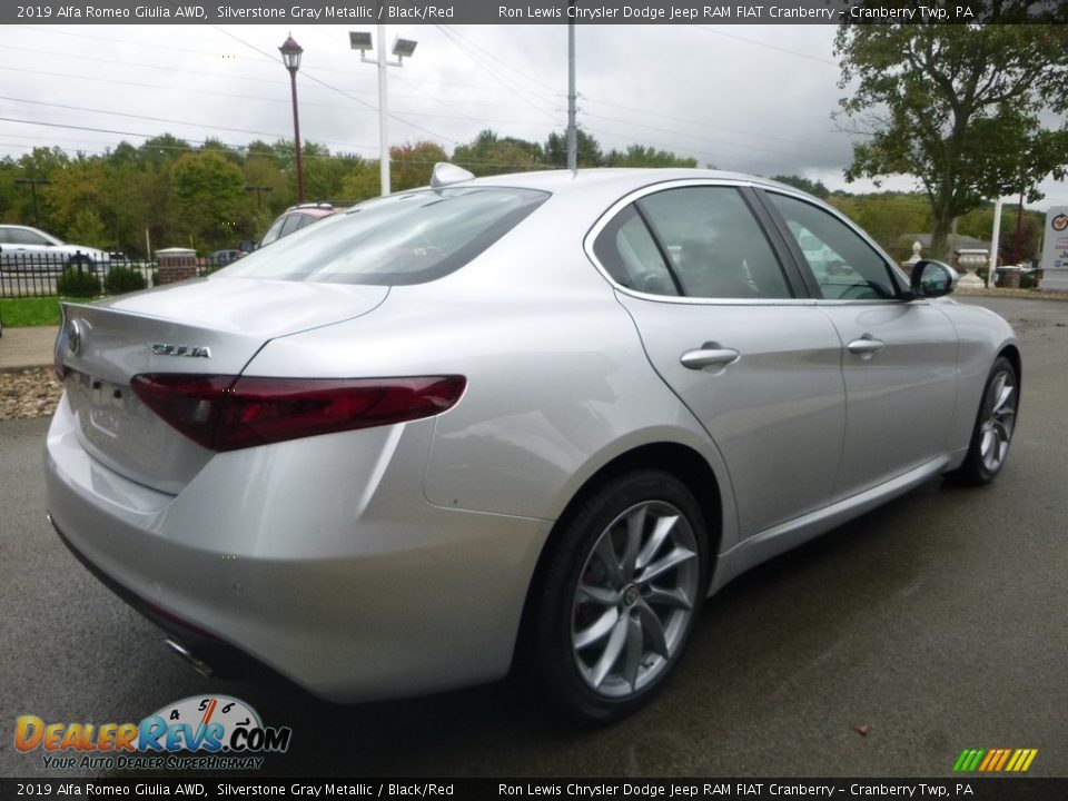 2019 Alfa Romeo Giulia AWD Silverstone Gray Metallic / Black/Red Photo #8