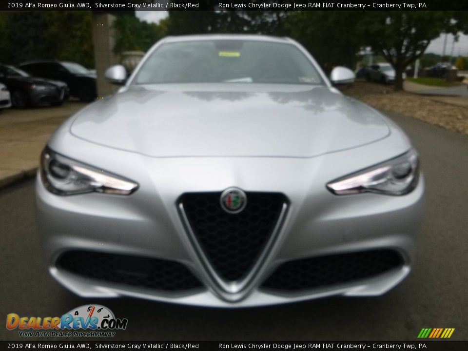 2019 Alfa Romeo Giulia AWD Silverstone Gray Metallic / Black/Red Photo #12
