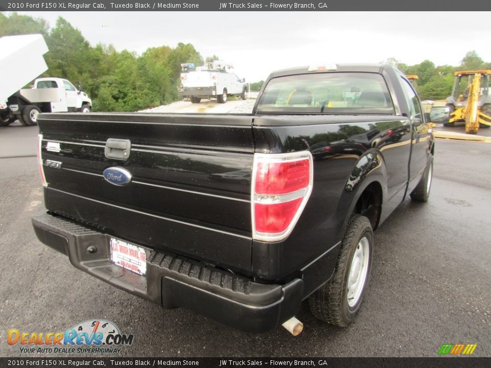 2010 Ford F150 XL Regular Cab Tuxedo Black / Medium Stone Photo #5