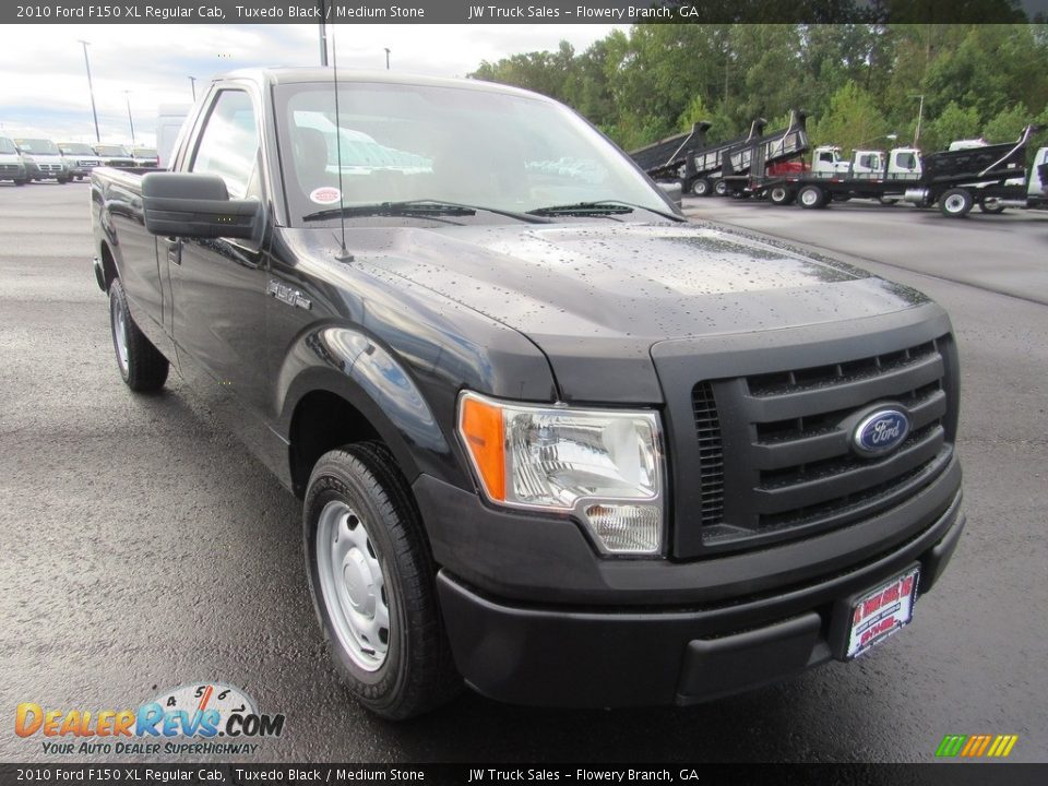 2010 Ford F150 XL Regular Cab Tuxedo Black / Medium Stone Photo #7