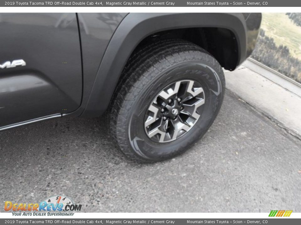 2019 Toyota Tacoma TRD Off-Road Double Cab 4x4 Magnetic Gray Metallic / Cement Gray Photo #35