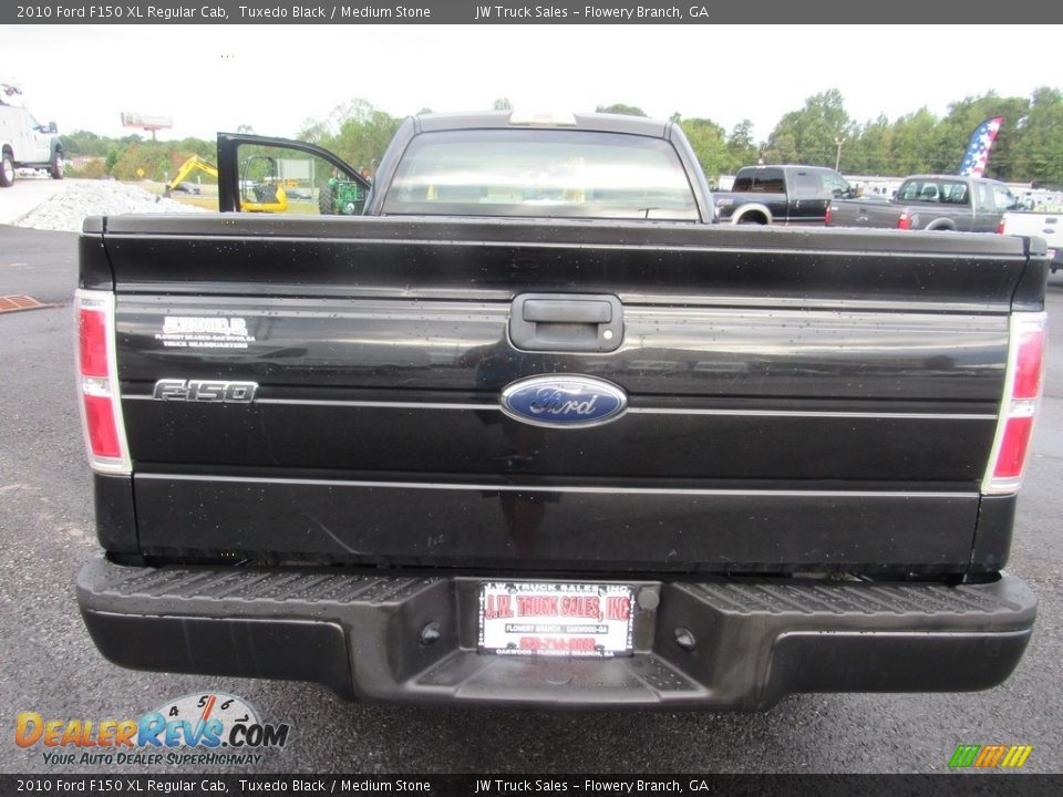 2010 Ford F150 XL Regular Cab Tuxedo Black / Medium Stone Photo #22