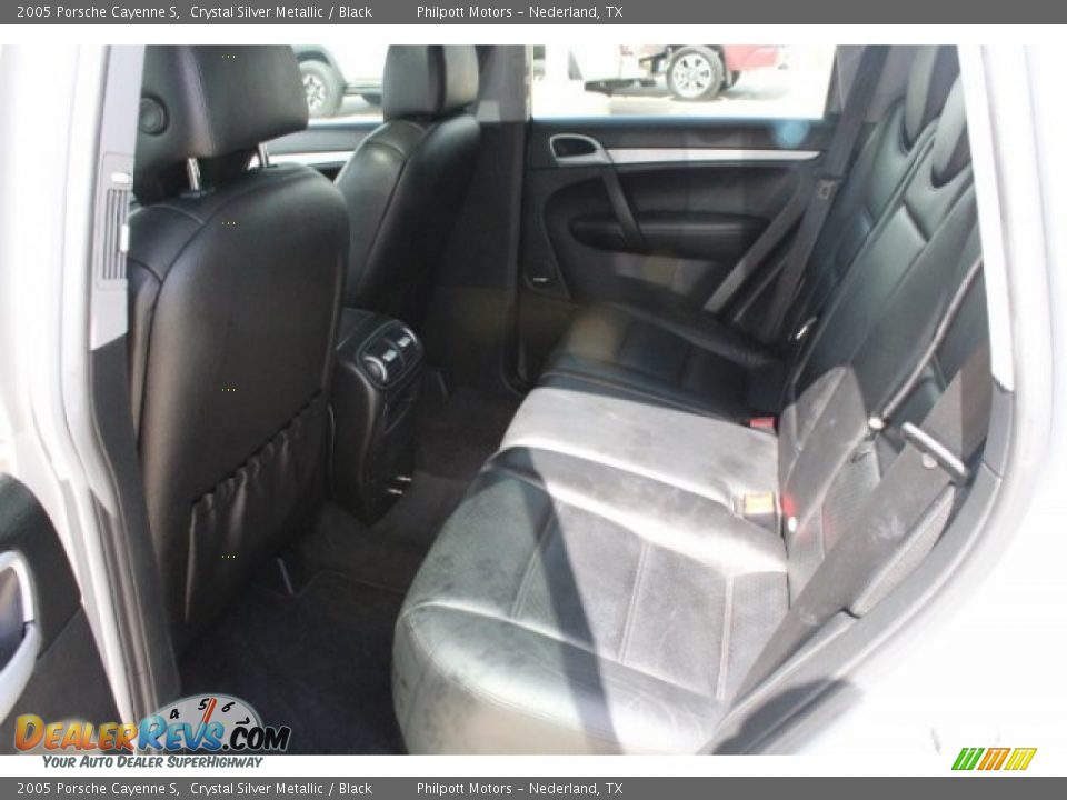 2005 Porsche Cayenne S Crystal Silver Metallic / Black Photo #22