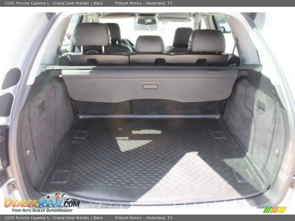 2005 Porsche Cayenne S Crystal Silver Metallic / Black Photo #25