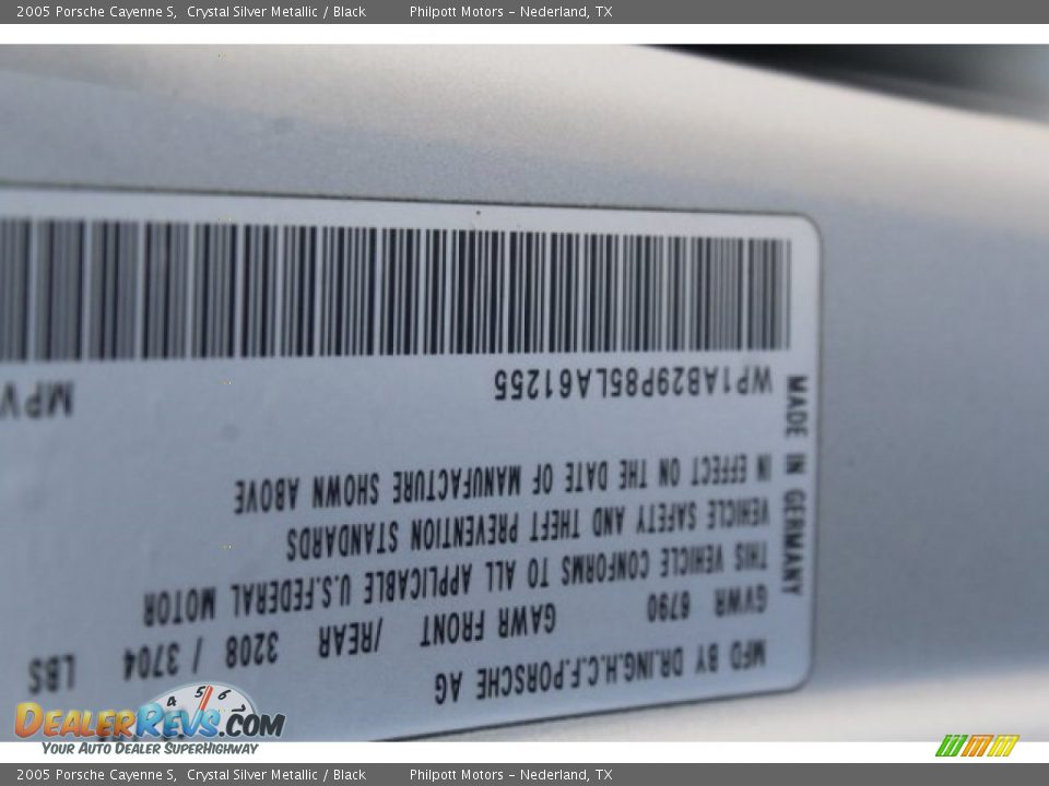 2005 Porsche Cayenne S Crystal Silver Metallic / Black Photo #32
