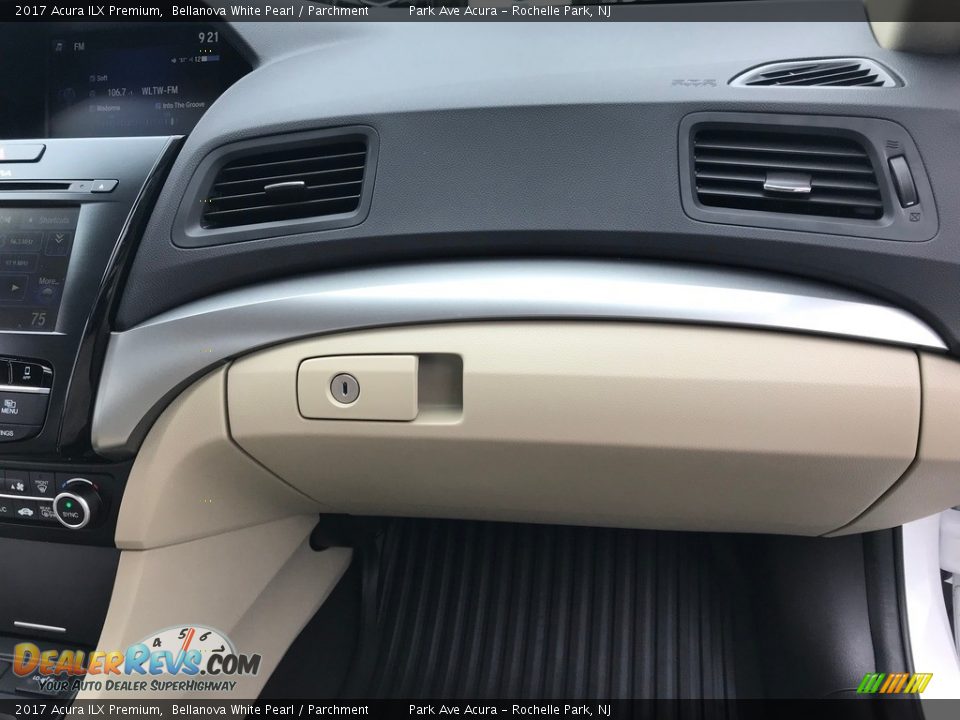 2017 Acura ILX Premium Bellanova White Pearl / Parchment Photo #24