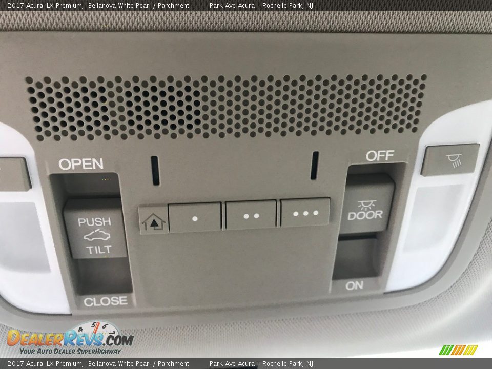 2017 Acura ILX Premium Bellanova White Pearl / Parchment Photo #32