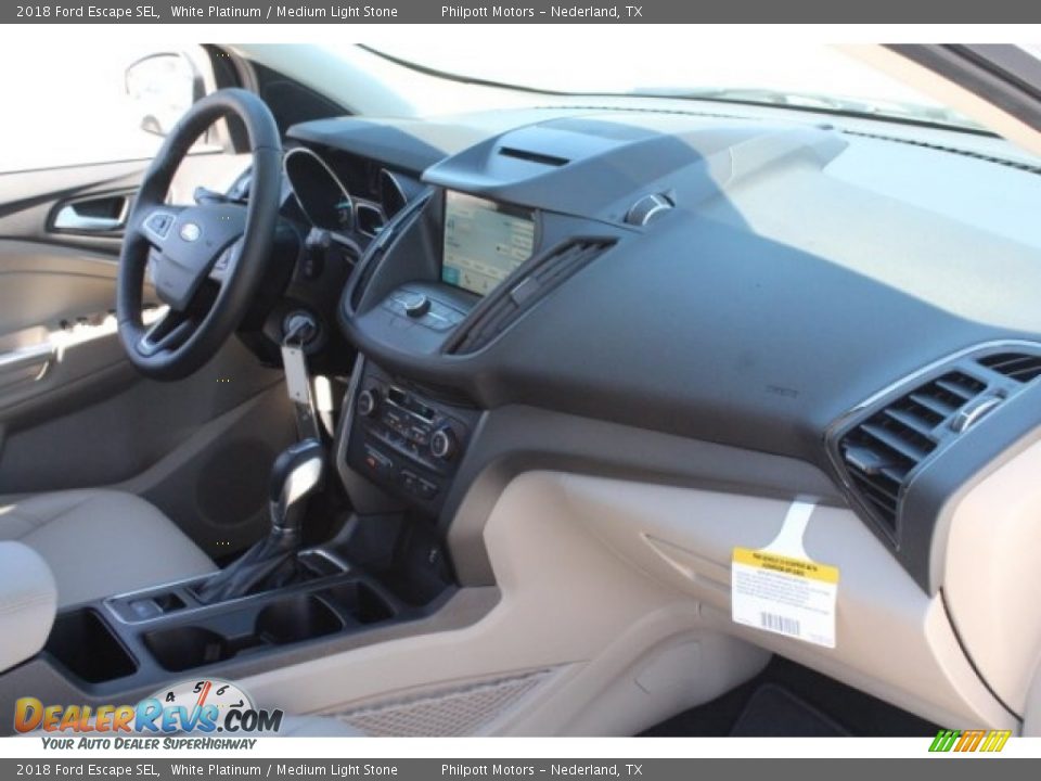 2018 Ford Escape SEL White Platinum / Medium Light Stone Photo #32
