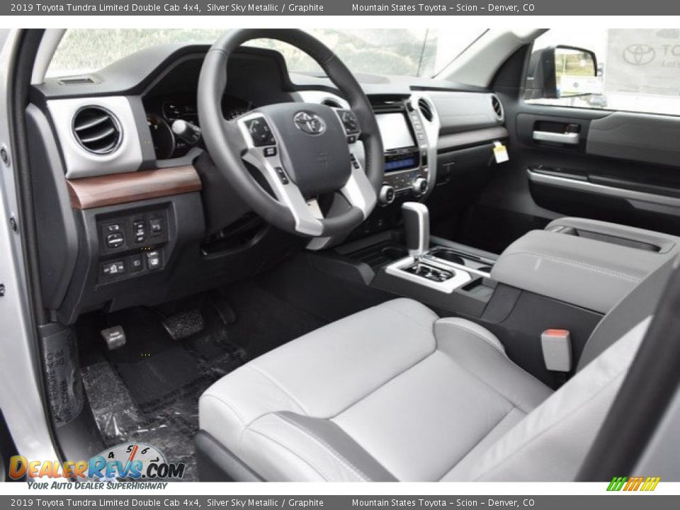 Graphite Interior - 2019 Toyota Tundra Limited Double Cab 4x4 Photo #5