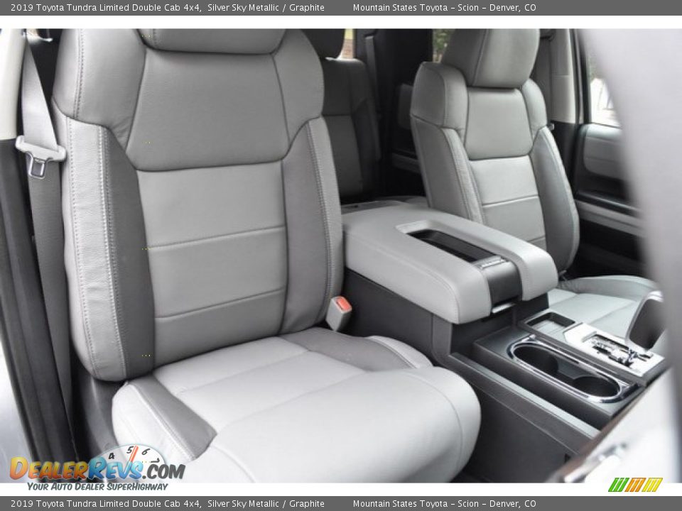 Front Seat of 2019 Toyota Tundra Limited Double Cab 4x4 Photo #12
