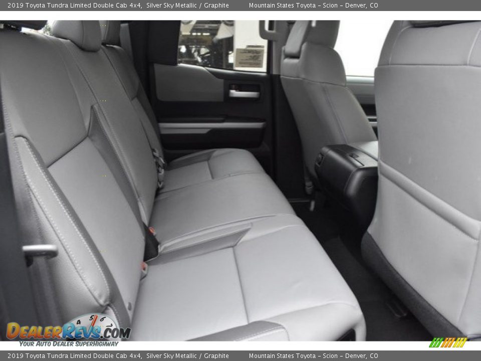 2019 Toyota Tundra Limited Double Cab 4x4 Silver Sky Metallic / Graphite Photo #17