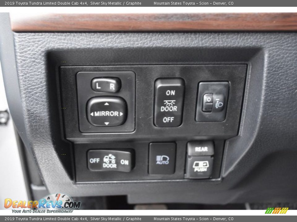 Controls of 2019 Toyota Tundra Limited Double Cab 4x4 Photo #24