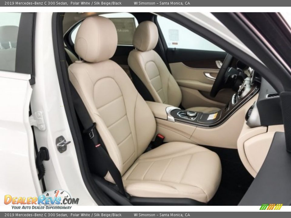 2019 Mercedes-Benz C 300 Sedan Polar White / Silk Beige/Black Photo #5