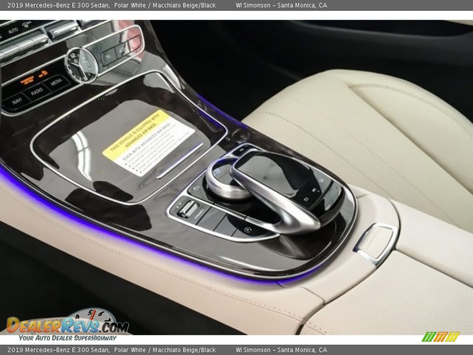 2019 Mercedes-Benz E 300 Sedan Polar White / Macchiato Beige/Black Photo #7