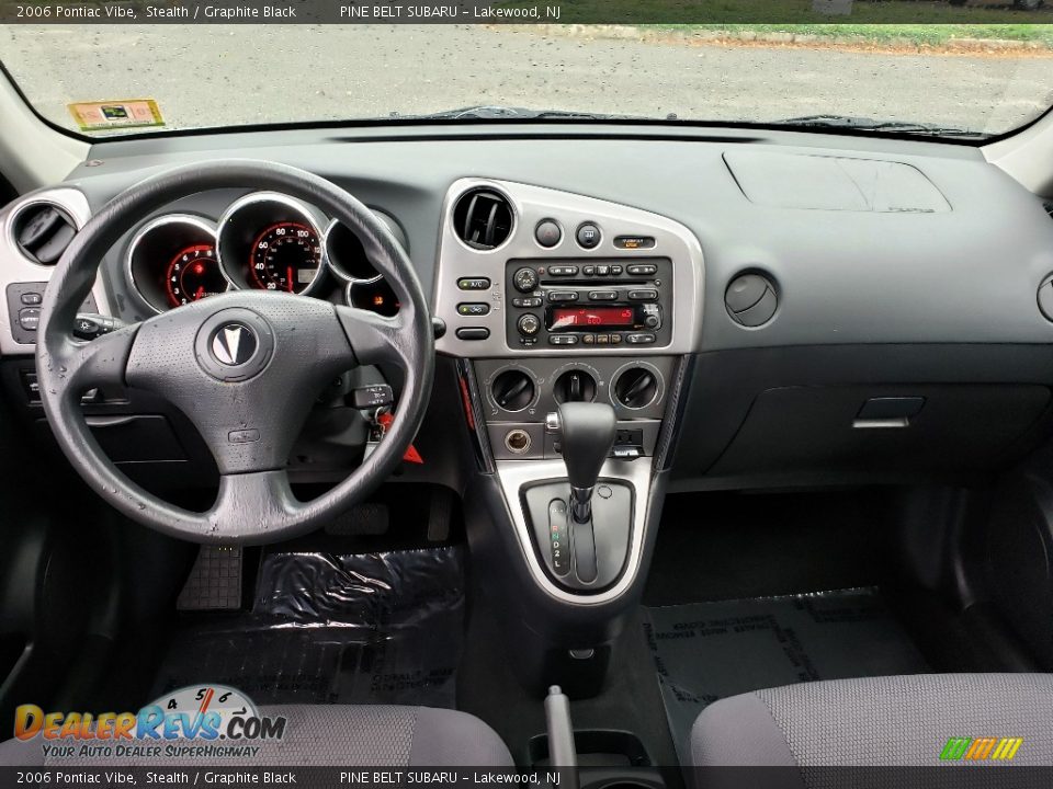 2006 Pontiac Vibe Stealth / Graphite Black Photo #18