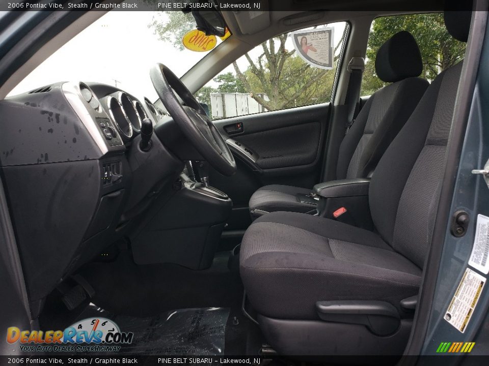 2006 Pontiac Vibe Stealth / Graphite Black Photo #22