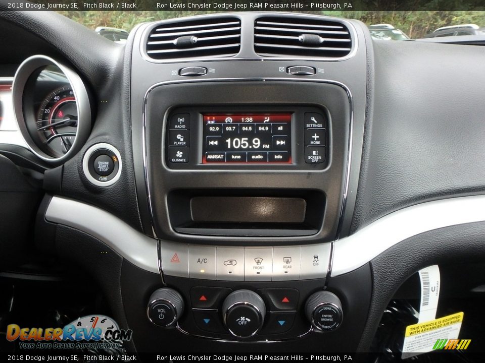 2018 Dodge Journey SE Pitch Black / Black Photo #15