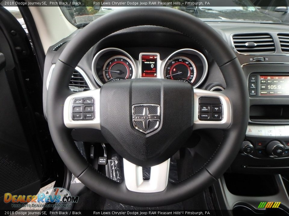 2018 Dodge Journey SE Pitch Black / Black Photo #18