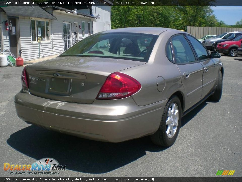 2005 Ford Taurus SEL Arizona Beige Metallic / Medium/Dark Pebble Photo #7