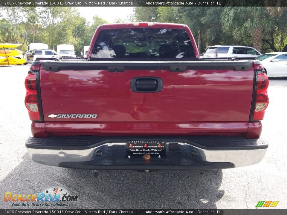 2006 Chevrolet Silverado 1500 LS Crew Cab Victory Red / Dark Charcoal Photo #4