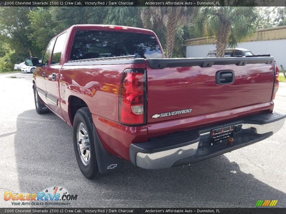 2006 Chevrolet Silverado 1500 LS Crew Cab Victory Red / Dark Charcoal Photo #5