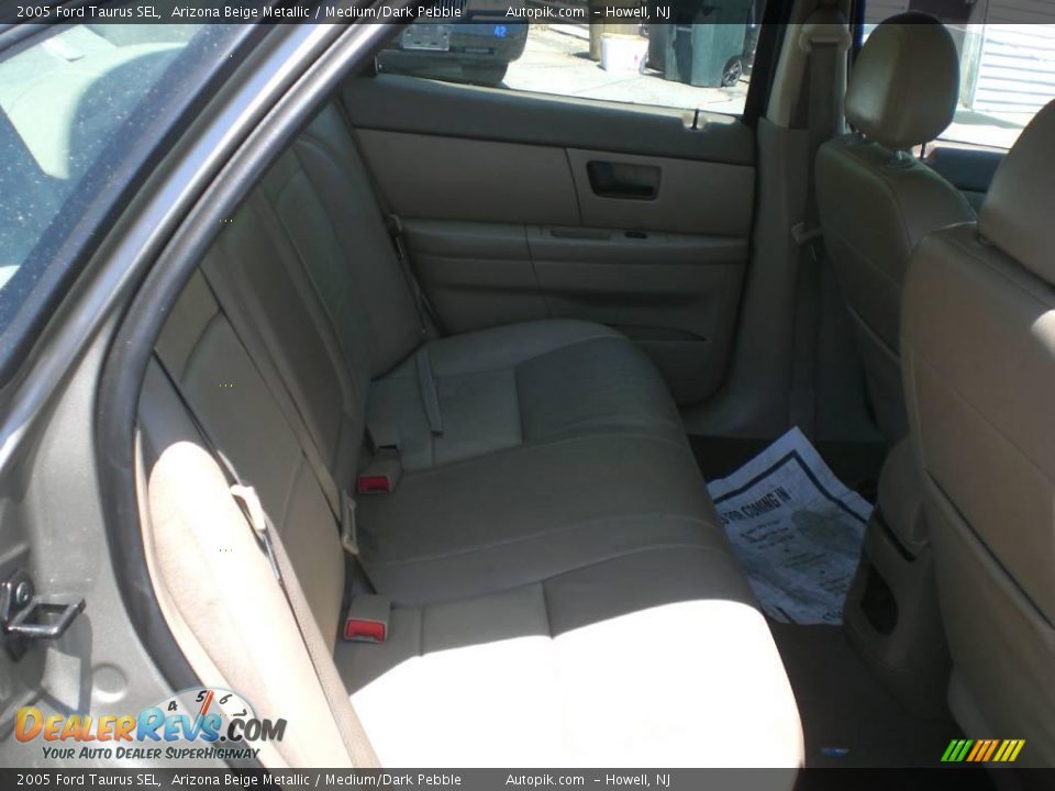 2005 Ford Taurus SEL Arizona Beige Metallic / Medium/Dark Pebble Photo #11