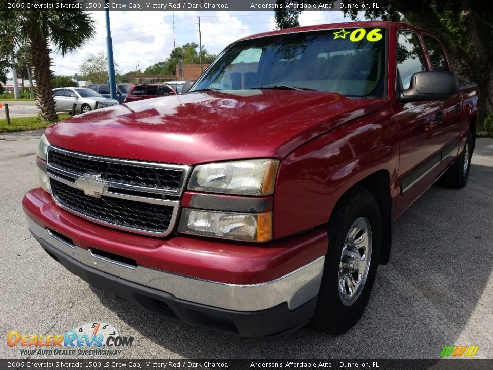 2006 Chevrolet Silverado 1500 LS Crew Cab Victory Red / Dark Charcoal Photo #7