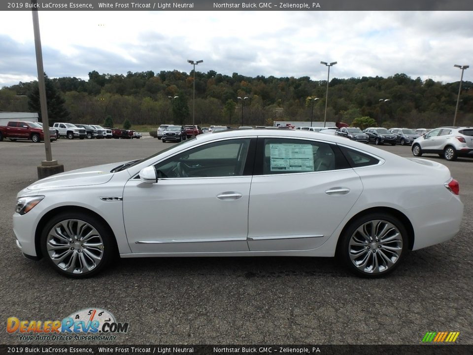 2019 Buick LaCrosse Essence White Frost Tricoat / Light Neutral Photo #8