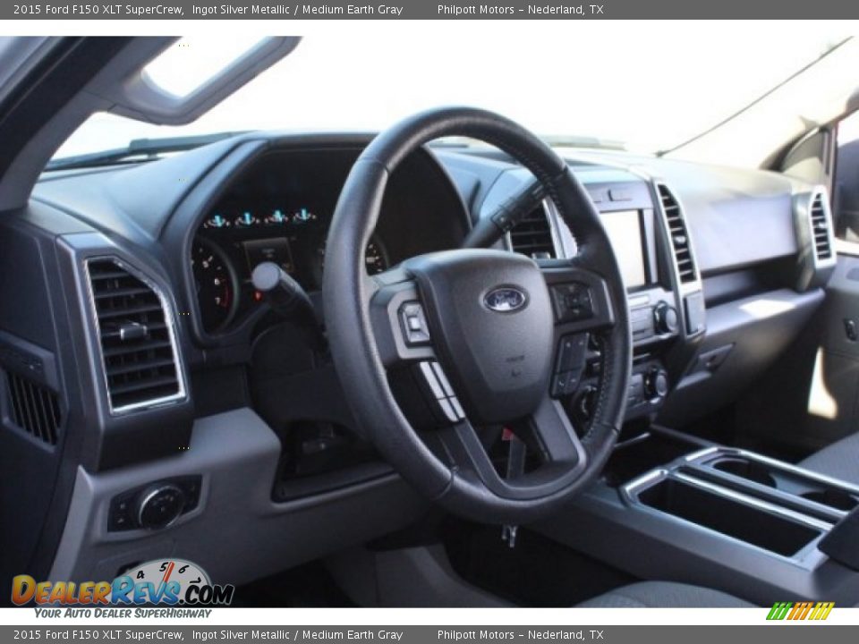 2015 Ford F150 XLT SuperCrew Ingot Silver Metallic / Medium Earth Gray Photo #16