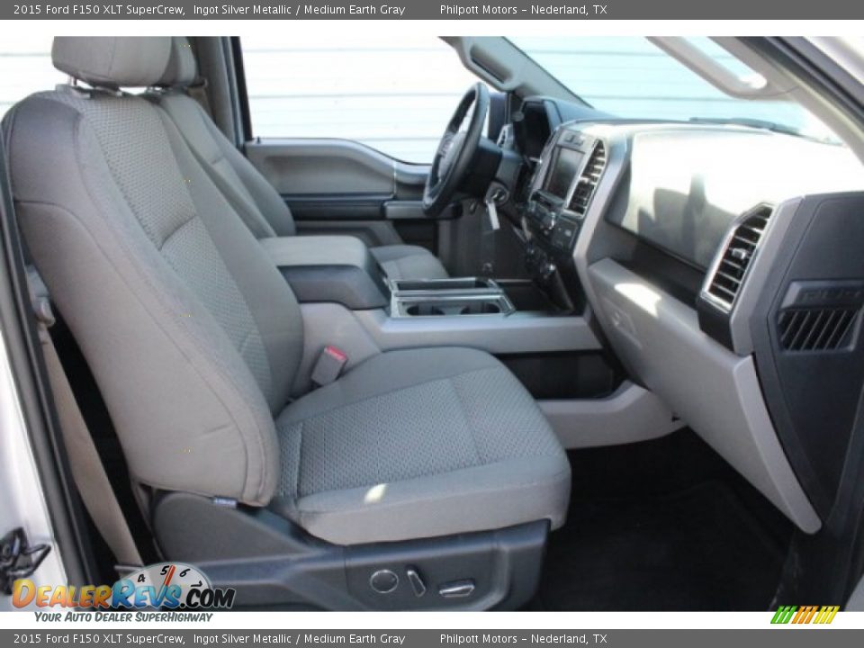 2015 Ford F150 XLT SuperCrew Ingot Silver Metallic / Medium Earth Gray Photo #35