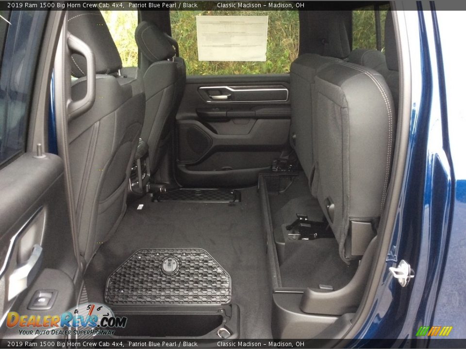 2019 Ram 1500 Big Horn Crew Cab 4x4 Patriot Blue Pearl / Black Photo #18