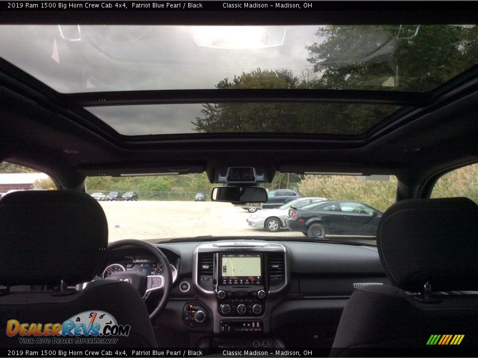 2019 Ram 1500 Big Horn Crew Cab 4x4 Patriot Blue Pearl / Black Photo #19