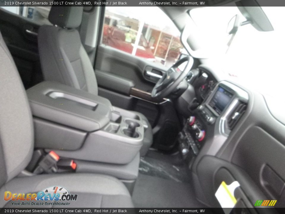 2019 Chevrolet Silverado 1500 LT Crew Cab 4WD Red Hot / Jet Black Photo #8