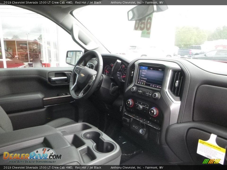 2019 Chevrolet Silverado 1500 LT Crew Cab 4WD Red Hot / Jet Black Photo #9