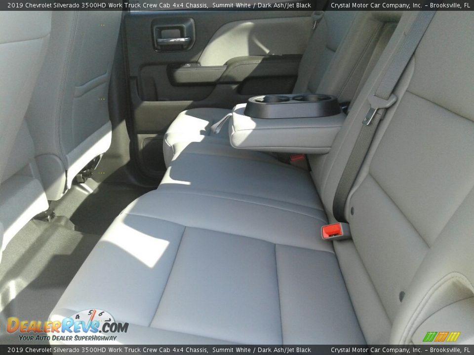 2019 Chevrolet Silverado 3500HD Work Truck Crew Cab 4x4 Chassis Summit White / Dark Ash/Jet Black Photo #10
